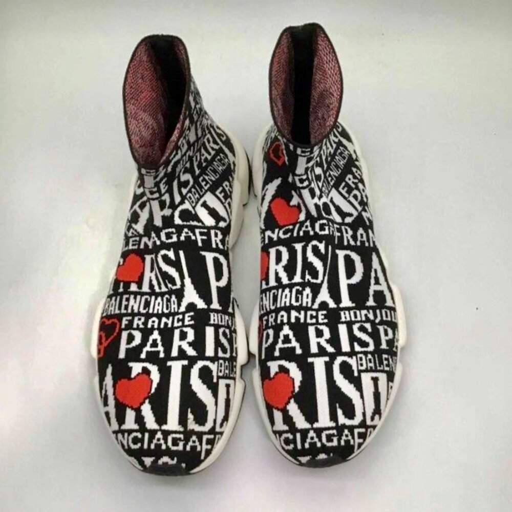 NIB authentic BALENCIAGA Men’s ‘PARIS LOGO’ SPEED TRAINERS Size 42 EUR | 9 US